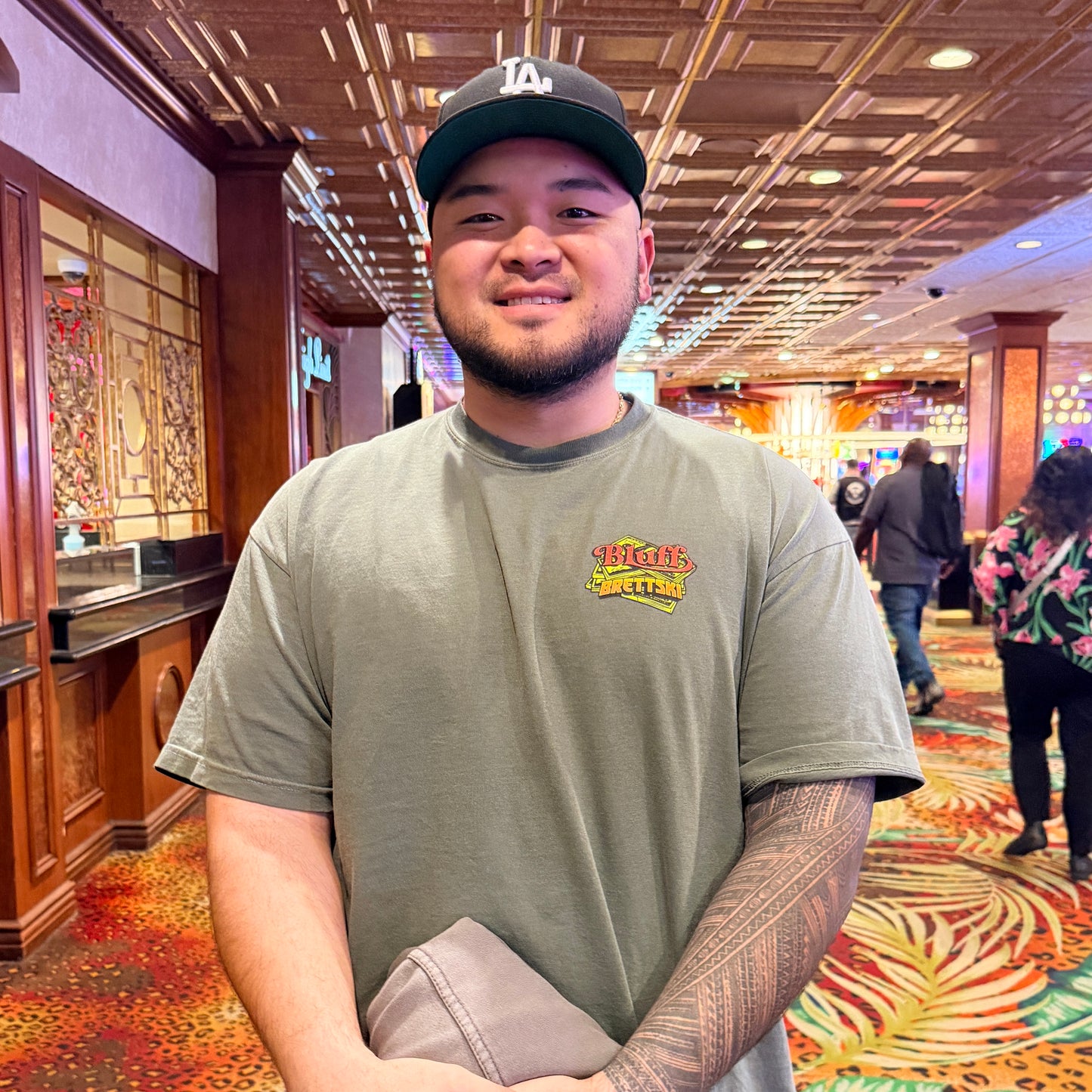 Tshirt - Green Hand Pay Energy